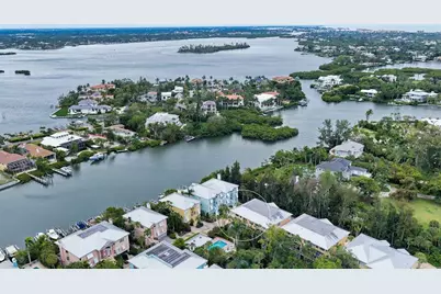 3942 Hamilton Club Circle #13, Sarasota, FL 34242 - Photo 71