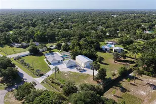 2746 53rd St, Sarasota, FL 34234 - Photo 3