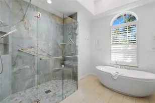7920 Royal Queensland Way, Lakewood Ranch, FL 34202 - Photo 27