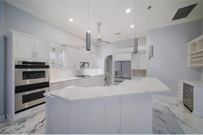 7920 Royal Queensland Way, Lakewood Ranch, FL 34202 - Photo 21