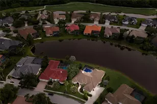 7920 Royal Queensland Way, Lakewood Ranch, FL 34202 - Photo 47