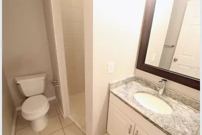 5525 Palmer Boulevard #B, Sarasota, FL 34232 - Photo 13