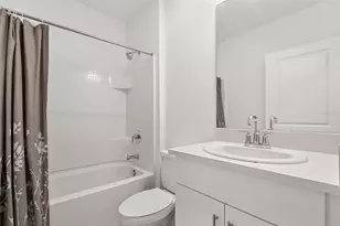 6434 Milestone Loop, Palmetto, FL 34221 - Photo 21