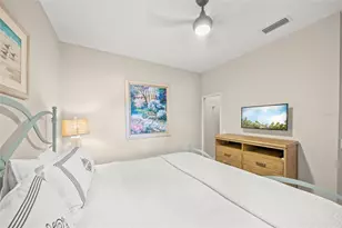 6479 Positano Ct, Sarasota, FL 34243 - Photo 27