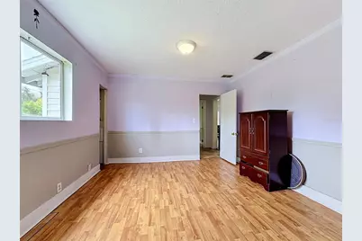 2115 55th Avenue E, Bradenton, FL 34203 - Photo 17
