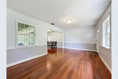 2115 55th Avenue E, Bradenton, FL 34203 - Photo 9