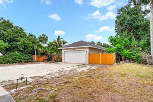 2219 18th Ave W, Bradenton, FL 34205 - Photo 59