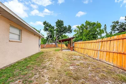 2219 18th Avenue W, Bradenton, FL 34205 - Photo 47