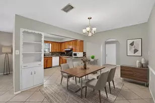 2505 Wood St, Sarasota, FL 34237 - Photo 13
