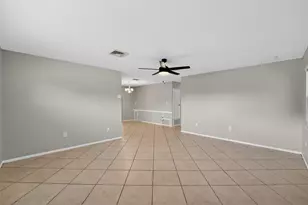 2505 Wood St, Sarasota, FL 34237 - Photo 7