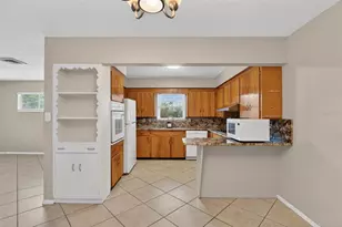 2505 Wood St, Sarasota, FL 34237 - Photo 17