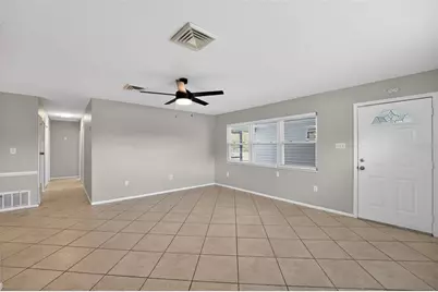 2505 Wood Street, Sarasota, FL 34237 - Photo 5