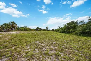 116 Antis Dr, Rotonda West, FL 33947 - Photo 7
