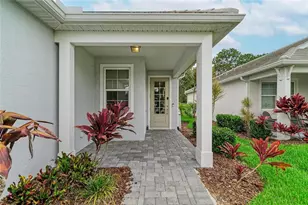 1079 Waterline Ct, Sarasota, FL 34240 - Photo 9