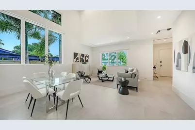 2138 Hawthorne Street, Sarasota, FL 34239 - Photo 7