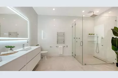 2138 Hawthorne Street, Sarasota, FL 34239 - Photo 19