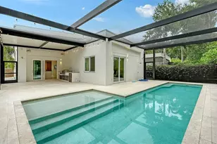 2138 Hawthorne St, Sarasota, FL 34239 - Photo 35
