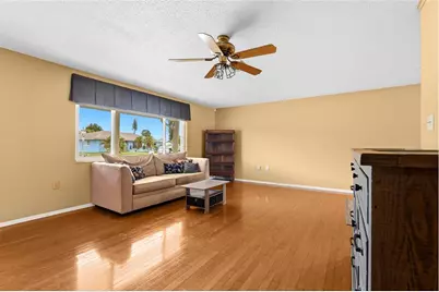1006 De Leo Drive, Sarasota, FL 34243 - Photo 7