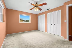 1006 De Leo Dr, Sarasota, FL 34243 - Photo 21
