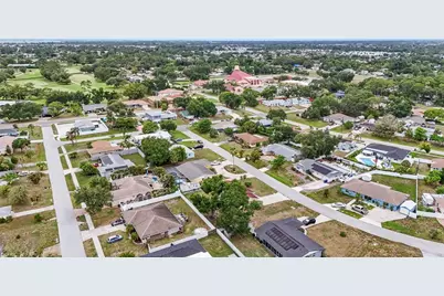 1006 De Leo Drive, Sarasota, FL 34243 - Photo 29