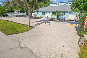 3155 Waterside Dr, Englewood, FL 34224 - Photo 5
