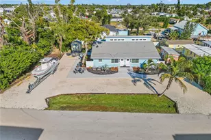 3155 Waterside Dr, Englewood, FL 34224 - Photo 3