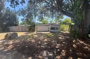 408 Pinewood Ave, Nokomis, FL 34275 - Photo 23