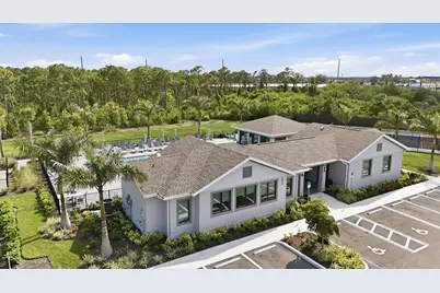 8710 Saint Kitts Circle, Englewood, FL 34224 - Photo 17