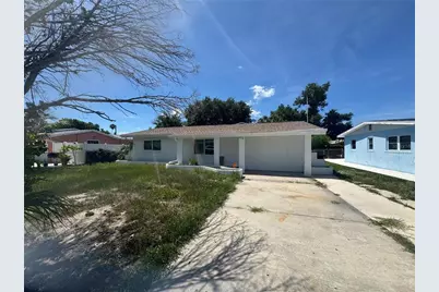 820 Pineland Avenue, Venice, FL 34285 - Photo 1