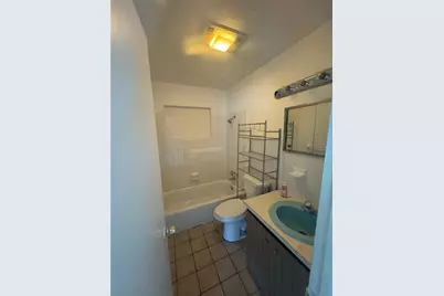 820 Pineland Avenue, Venice, FL 34285 - Photo 11