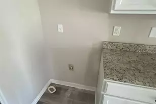 7023 57th Terrace E, Palmetto, FL 34221 - Photo 13