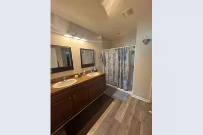 7023 57th Terrace E, Palmetto, FL 34221 - Photo 5