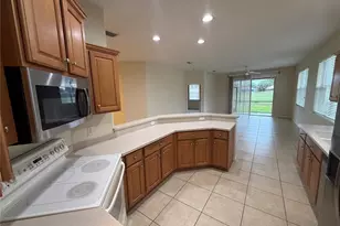 342 Fairway Isles Ln, Bradenton, FL 34212 - Photo 3