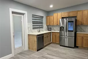 1746 8th St, Sarasota, FL 34236 - Photo 3