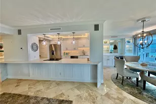 2525 Gulf of Mexico Dr, Longboat Key, FL 34228 - Photo 5