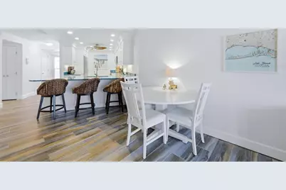 2110 Benjamin Franklin Drive #104, Sarasota, FL 34236 - Photo 15
