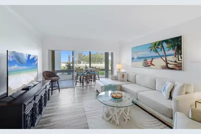 2110 Benjamin Franklin Drive #104, Sarasota, FL 34236 - Photo 11