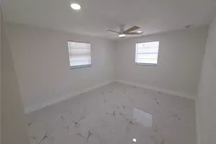 1230 Kew Cir, Lakeland, FL 33815 - Photo 23