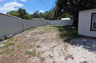 1230 Kew Cir, Lakeland, FL 33815 - Photo 33