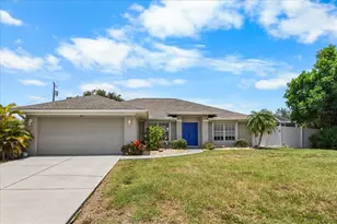 756 W Baffin Dr, Venice, FL 34293 - Photo 1