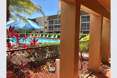 1310 Glen Oaks Drive E #385E, Sarasota, FL 34232 - Photo 19