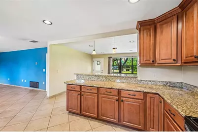 3304 Swaan Lane, Sarasota, FL 34235 - Photo 13