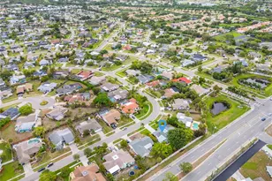 6543 Waterford Cir, Sarasota, FL 34238 - Photo 51