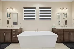 5315 San Remo Cir, Wimauma, FL 33598 - Photo 41