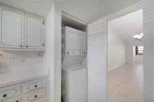 1407 58th St W, Bradenton, FL 34209 - Photo 25