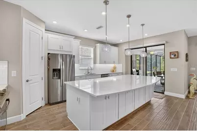 11014 Wicker Park Place, Palmetto, FL 34221 - Photo 5