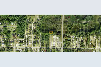 1302 NW 1st Street, Carrabelle, FL 32322 - Photo 1