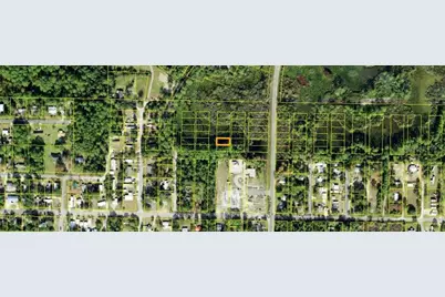 1304 NW 1st Street, Carrabelle, FL 32322 - Photo 1