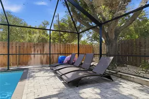 2026 Grove St, Sarasota, FL 34239 - Photo 23