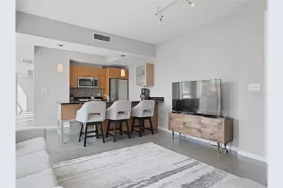 1350 Main Street #302, Sarasota, FL 34236 - Photo 3